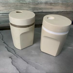 Tupperware Vintage Twist Top Travel Salt & Pepper Shakers